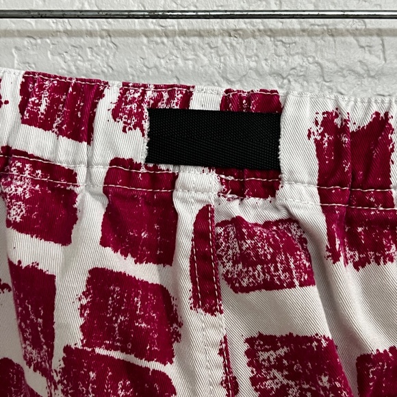 Supreme Belted Shorts Red and White Print - Picture 5 of 12